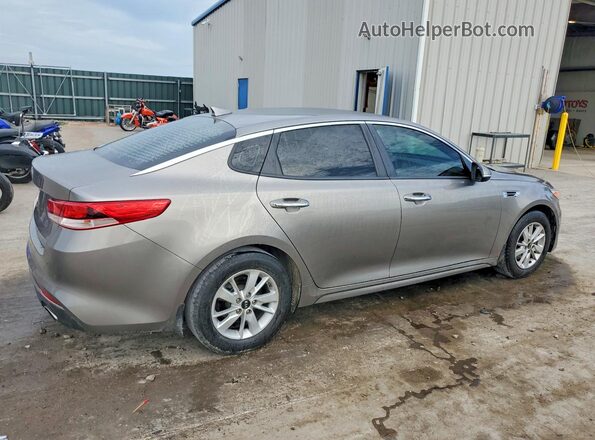 5XXGT4L38JG235698 2018 KIA OPTIMA Серебряный 