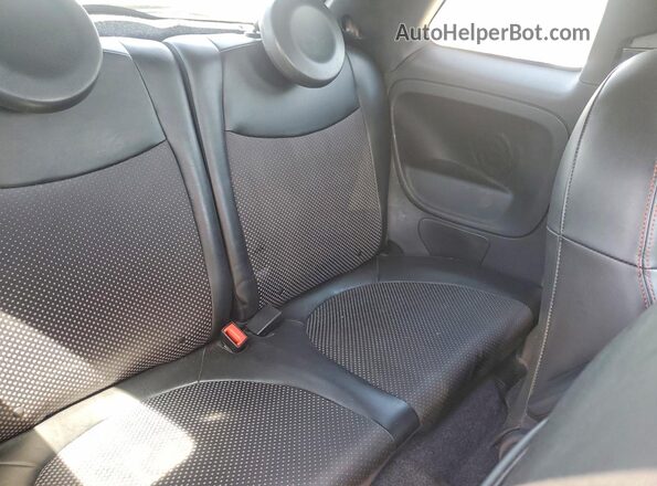 3C3CFFGE0HT611777 2017 FIAT 500 Черный Вид задних сидений