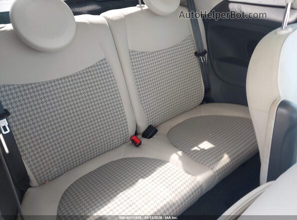 3C3CFFKR6HT586328 2017 FIAT 500 Red VIN կոդի պիտակի տեսք