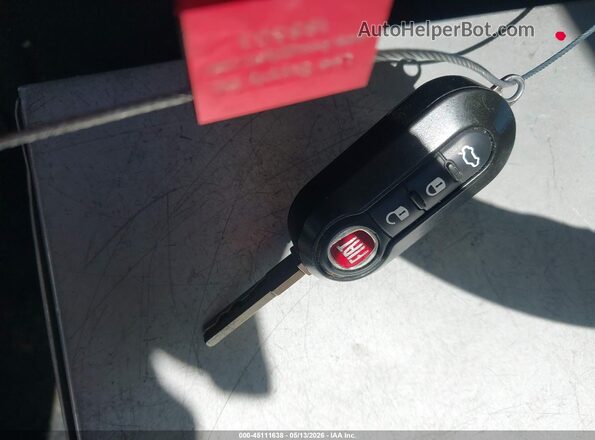 3C3CFFKR6HT586328 2017 FIAT 500 Red Առջևի վահանակի տեսք