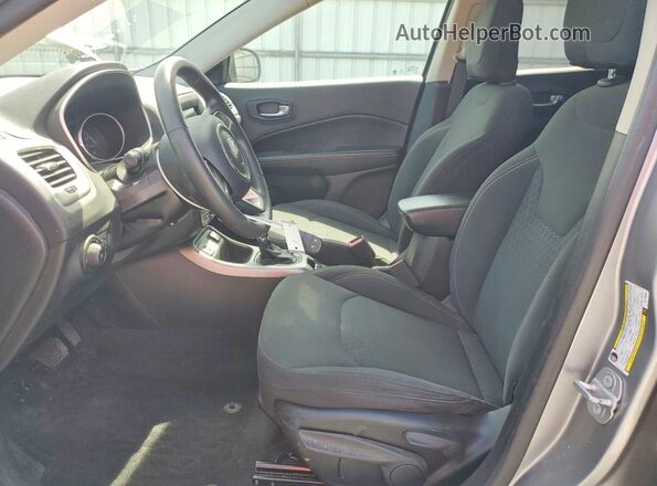 3C4NJCAB1KT726606 2019 JEEP COMPASS Silver წინა სალონის ხედი