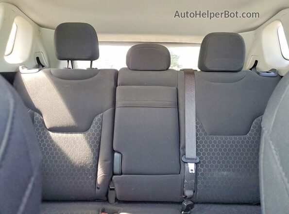 3C4NJCAB1KT726606 2019 JEEP COMPASS Silver უკანა სავარძლების ხედი