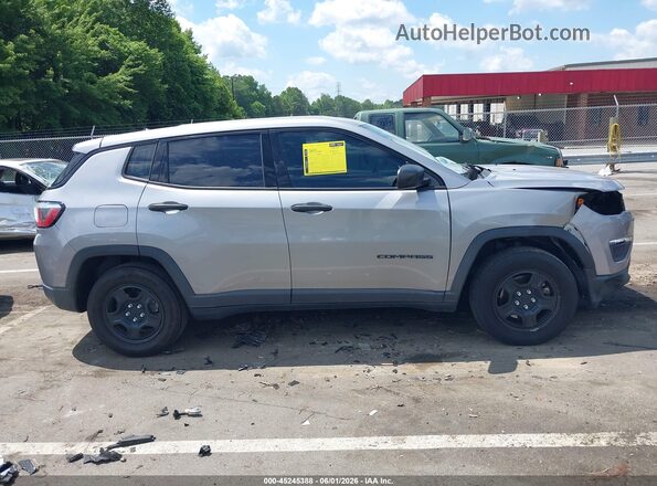 3C4NJCAB6JT227766 2018 JEEP COMPASS Серый Вид задней части салона