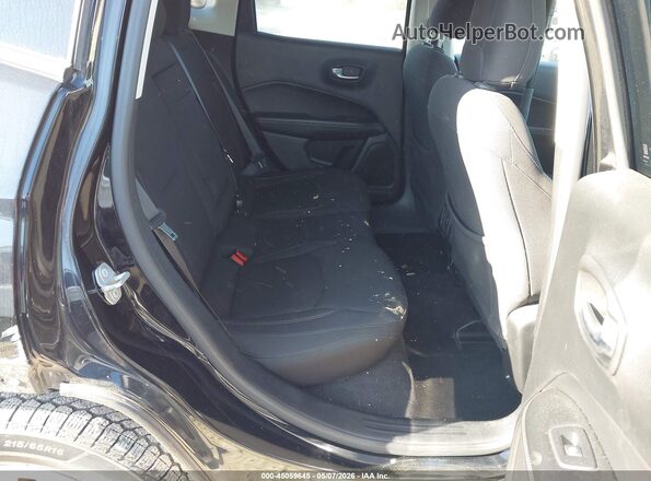 3C4NJCAB8JT133582 2018 JEEP COMPASS Black Вид наклейки з VIN-кодом