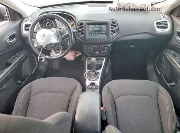 3C4NJCAB8KT838240 2019 JEEP COMPASS Blue 