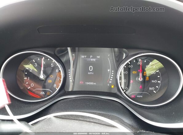 3C4NJCABXJT233375 2018 JEEP COMPASS Orange Rear seats view