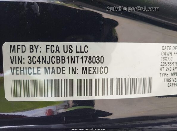 3C4NJCBB1NT178030 2022 JEEP COMPASS Black ძრავის განყოფილების ხედი
