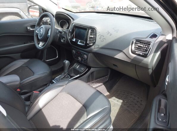 3C4NJCBB3MT531849 2021 JEEP COMPASS Red Вид салону спереду