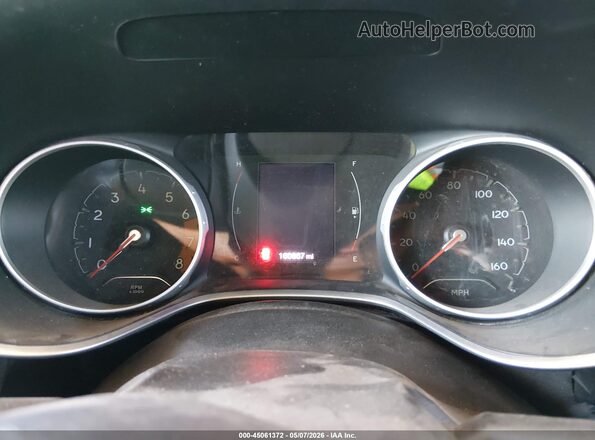 3C4NJCBB4JT204274 2018 JEEP COMPASS Красный Вид задних сидений