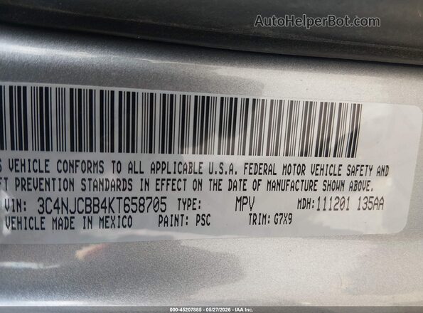3C4NJCBB4KT658705 2019 JEEP COMPASS Silver ძრავის განყოფილების ხედი