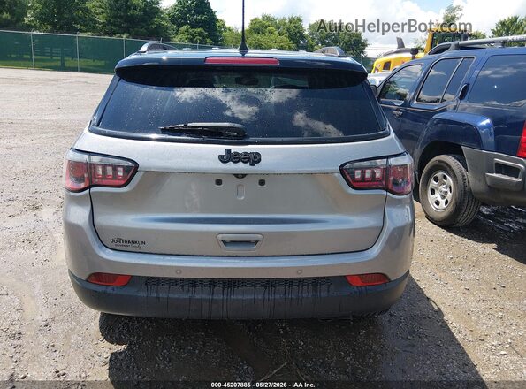 3C4NJCBB4KT658705 2019 JEEP COMPASS Silver 