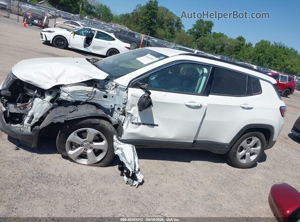 3C4NJCBB5KT820051 2019 JEEP COMPASS White 