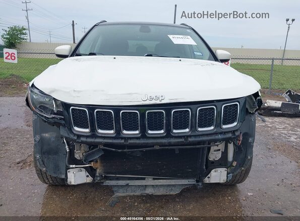3C4NJCBB6JT327686 2018 JEEP COMPASS White Rear interior view