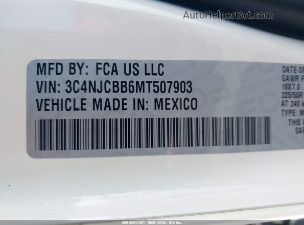 3C4NJCBB6MT507903 2021 JEEP COMPASS White Widok komory silnika