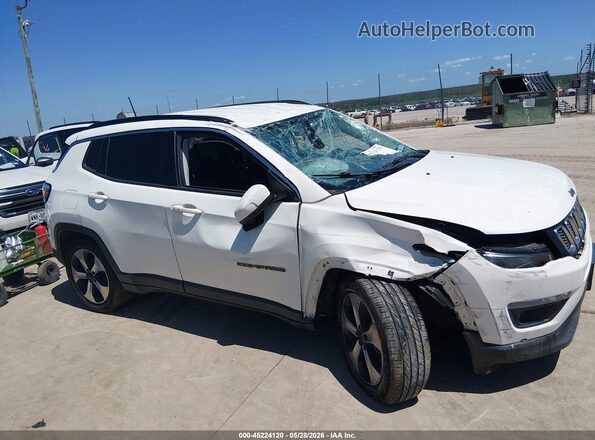 3C4NJCBB7JT226978 2018 JEEP COMPASS White Vista del cuadro de instrumentos