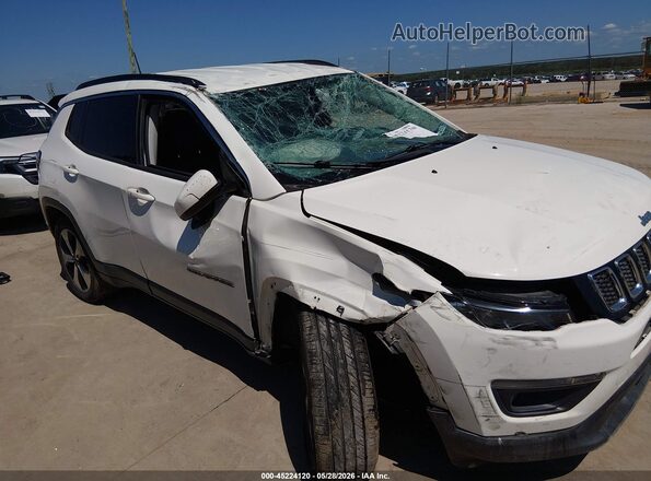 3C4NJCBB7JT226978 2018 JEEP COMPASS White Vista frontal