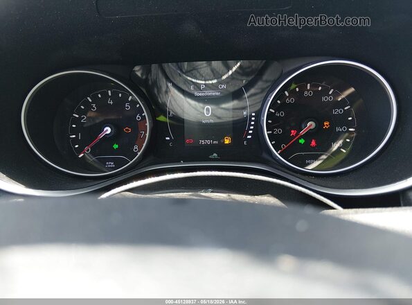 3C4NJCBB7LT257425 2020 JEEP COMPASS Gray უკანა სავარძლების ხედი