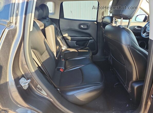 3C4NJCBB8LT166275 2020 JEEP COMPASS Серый Вид задней части салона