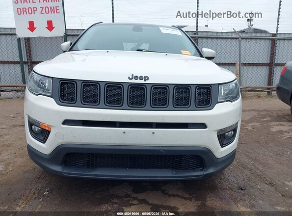 3C4NJCBB9KT658845 2019 JEEP COMPASS White ხელსაწყოთა პანელის ხედი