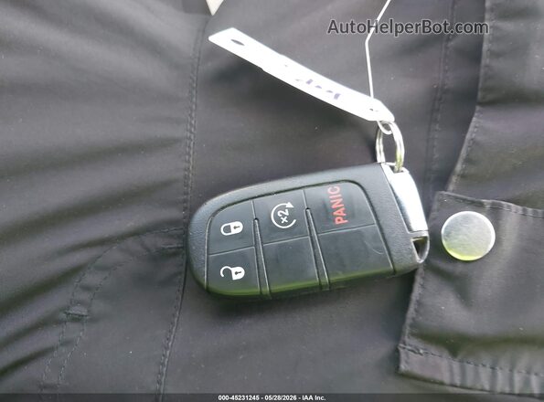 3C4NJCBB9KT749288 2019 JEEP COMPASS Silver Вид панелі приладів