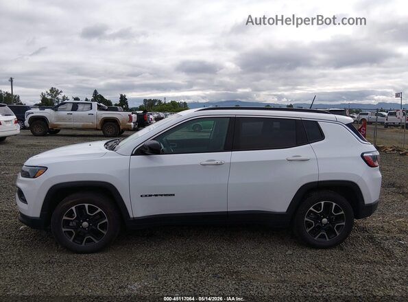 3C4NJCBB9NT120215 2022 JEEP COMPASS White Vista interior de 360 grados