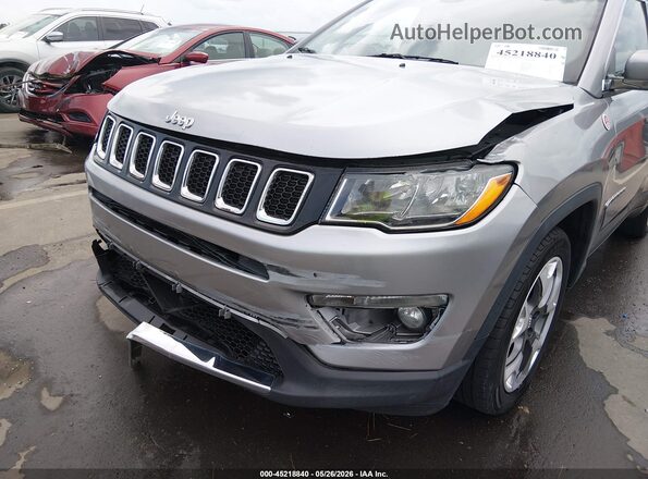 3C4NJCCB1KT679784 2019 JEEP COMPASS Gray Front view