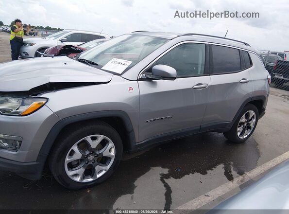 3C4NJCCB1KT679784 2019 JEEP COMPASS Gray 360 interior view