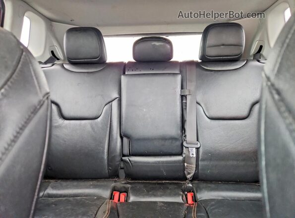 3C4NJCCB1LT187743 2020 JEEP COMPASS Silver Rear seats view
