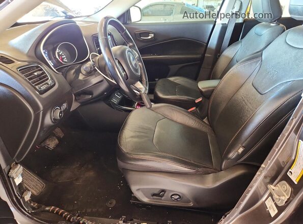 3C4NJCCB1MT528379 2021 JEEP COMPASS Gray Vista interior delantera