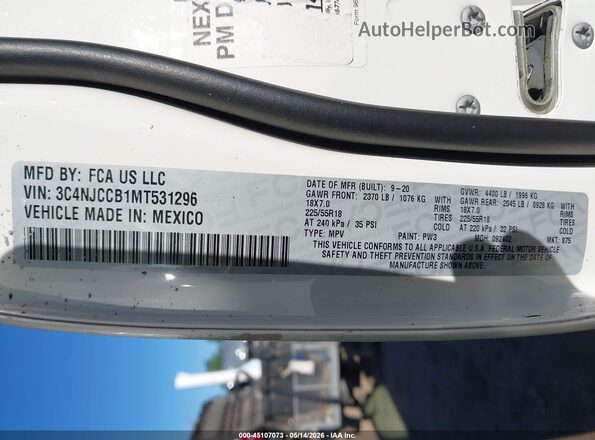 3C4NJCCB1MT531296 2021 JEEP COMPASS White Vista del compartimento del motor