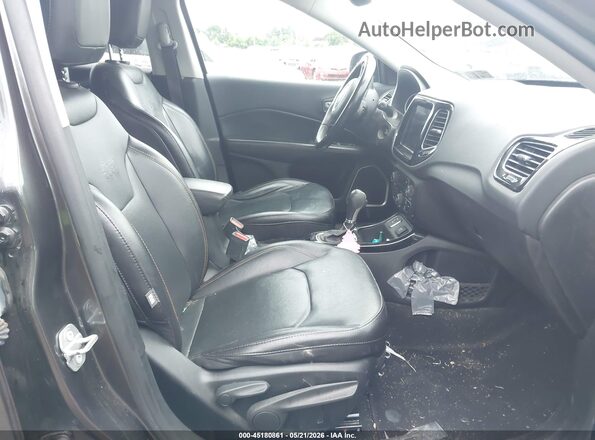 3C4NJCCB2LT179683 2020 JEEP COMPASS Gray Սալոնի դիմացի տեսք