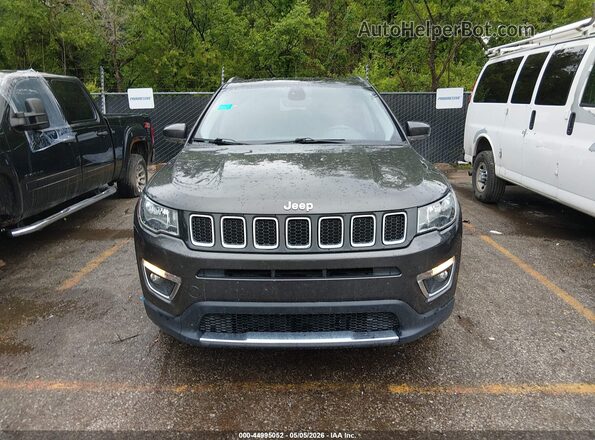 3C4NJCCB9JT123933 2018 JEEP COMPASS Серый Вид щитка приборов