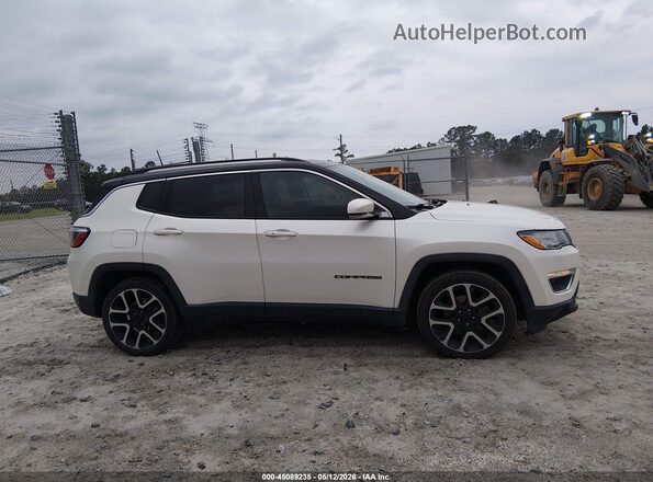 3C4NJCCB9KT652817 2019 JEEP COMPASS White Սալոնի հետևի տեսք