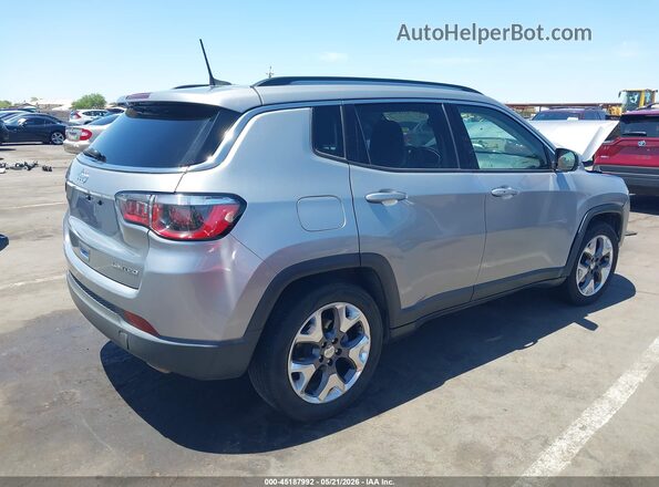 3C4NJCCBXLT122597 2020 JEEP COMPASS Silver Trasero derecho