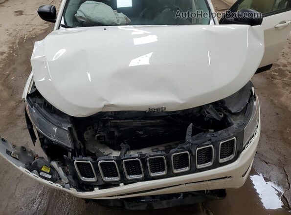 3C4NJDAB2JT374737 2018 JEEP COMPASS Белый Вид подкапотного пространства