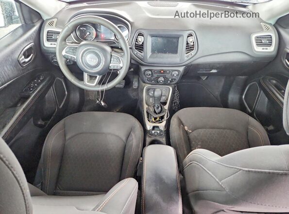 3C4NJDAB5LT117137 2020 JEEP COMPASS White წინა პანელის ხედი