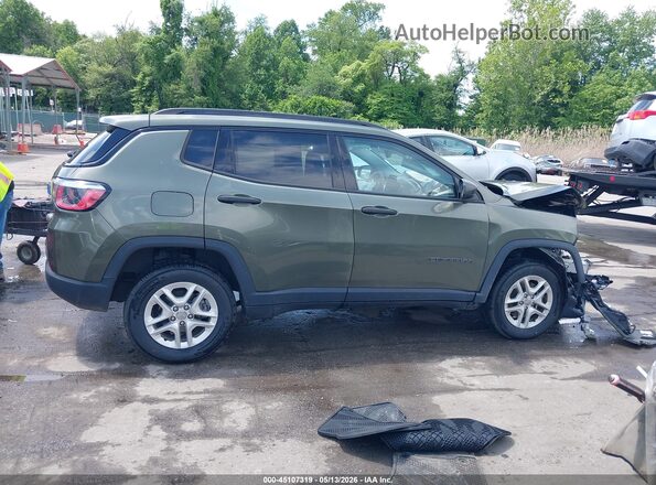 3C4NJDAB6HT642375 2017 JEEP NEW COMPASS Зеленый Вид задней части салона
