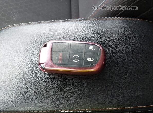 3C4NJDABXMT507183 2021 JEEP COMPASS Silver Dashboard view