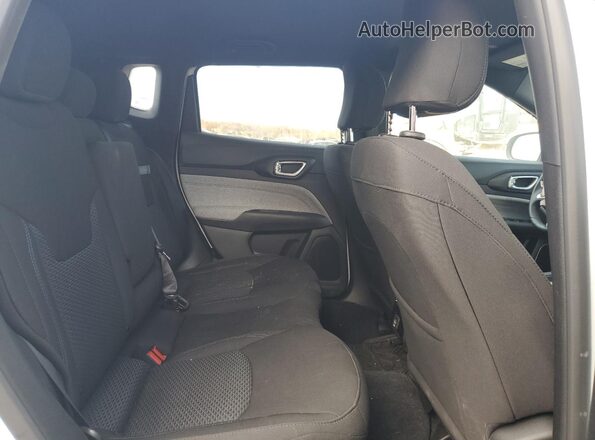 3C4NJDAN3ST515620 2025 JEEP COMPASS White Vista interior trasera