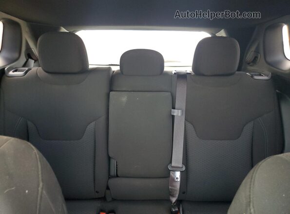 3C4NJDAN3ST515620 2025 JEEP COMPASS White Vista de los asientos traseros