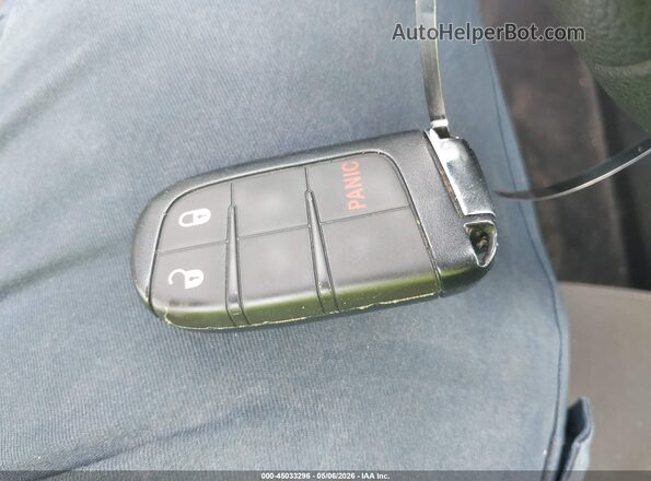 3C4NJDANXST539168 2025 JEEP COMPASS Белый Вид панели приборов