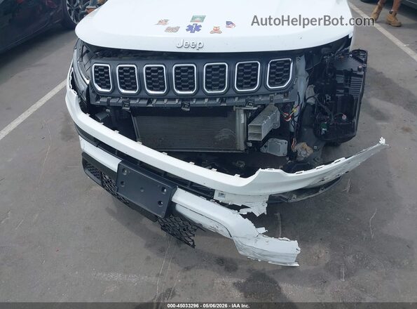3C4NJDANXST539168 2025 JEEP COMPASS Белый Вид спереди
