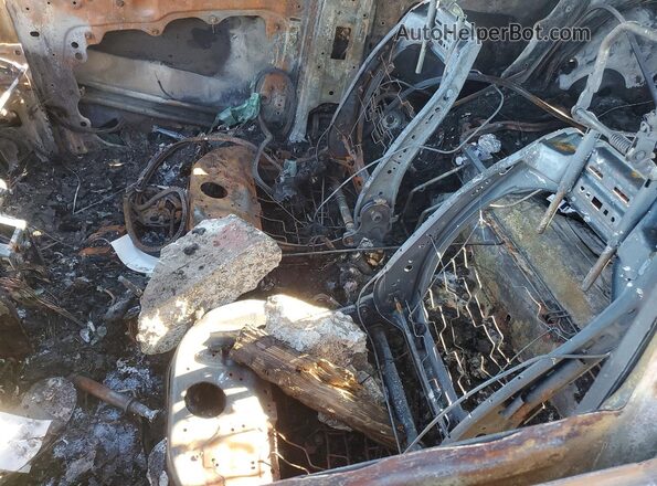 3C4NJDBB0HT664631 2017 JEEP COMPASS Burn 
