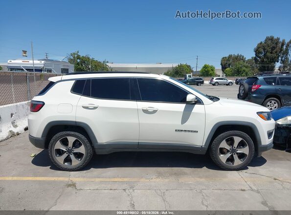 3C4NJDBB0HT681722 2017 JEEP NEW COMPASS White Widok wnętrza z tyłu