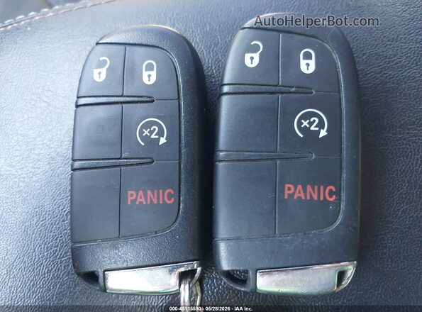 3C4NJDBB0KT601469 2019 JEEP COMPASS Silver Widok deski rozdzielczej
