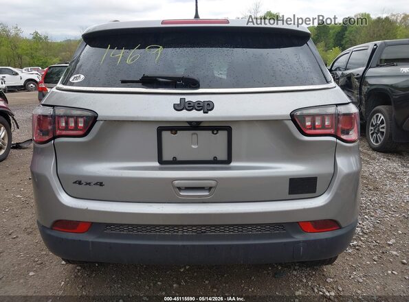 3C4NJDBB0KT601469 2019 JEEP COMPASS Silver 