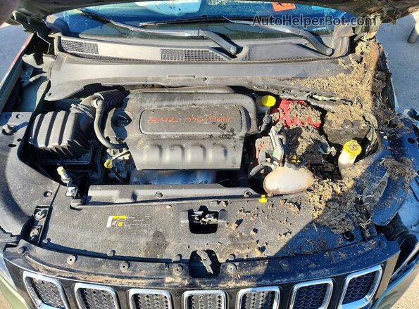 3C4NJDBB0LT204149 2020 JEEP COMPASS Green Вид підкапотного простору
