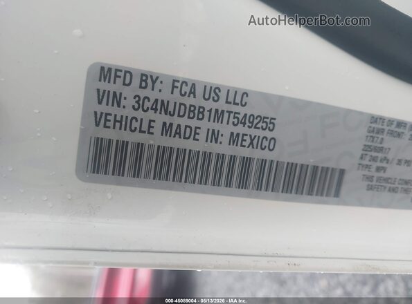 3C4NJDBB1MT549255 2021 JEEP COMPASS White Engine compartment view