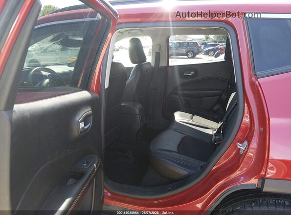 3C4NJDBB2JT111940 2018 JEEP COMPASS Red 