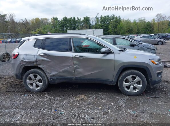 3C4NJDBB2KT670308 2019 JEEP COMPASS Silver უკანა სალონის ხედი
